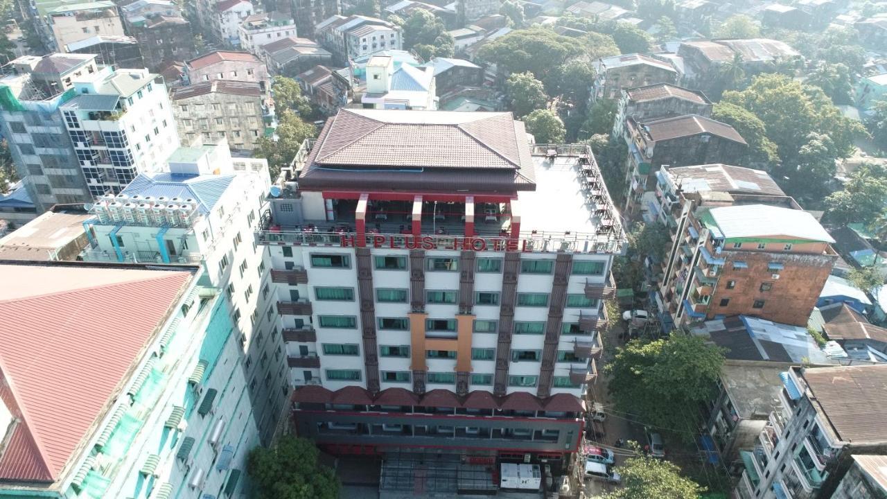 H Plus Hotel Yangon Exterior foto